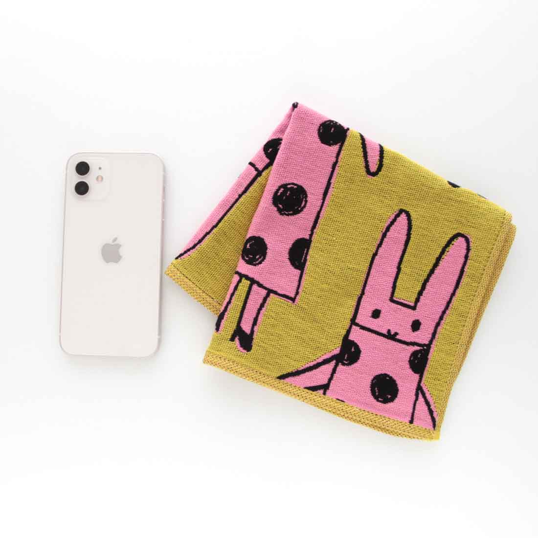 アツコマタノ 三重ガーゼハンカチ ＜パリのうさぎ＞ イエロー 【Atsuko