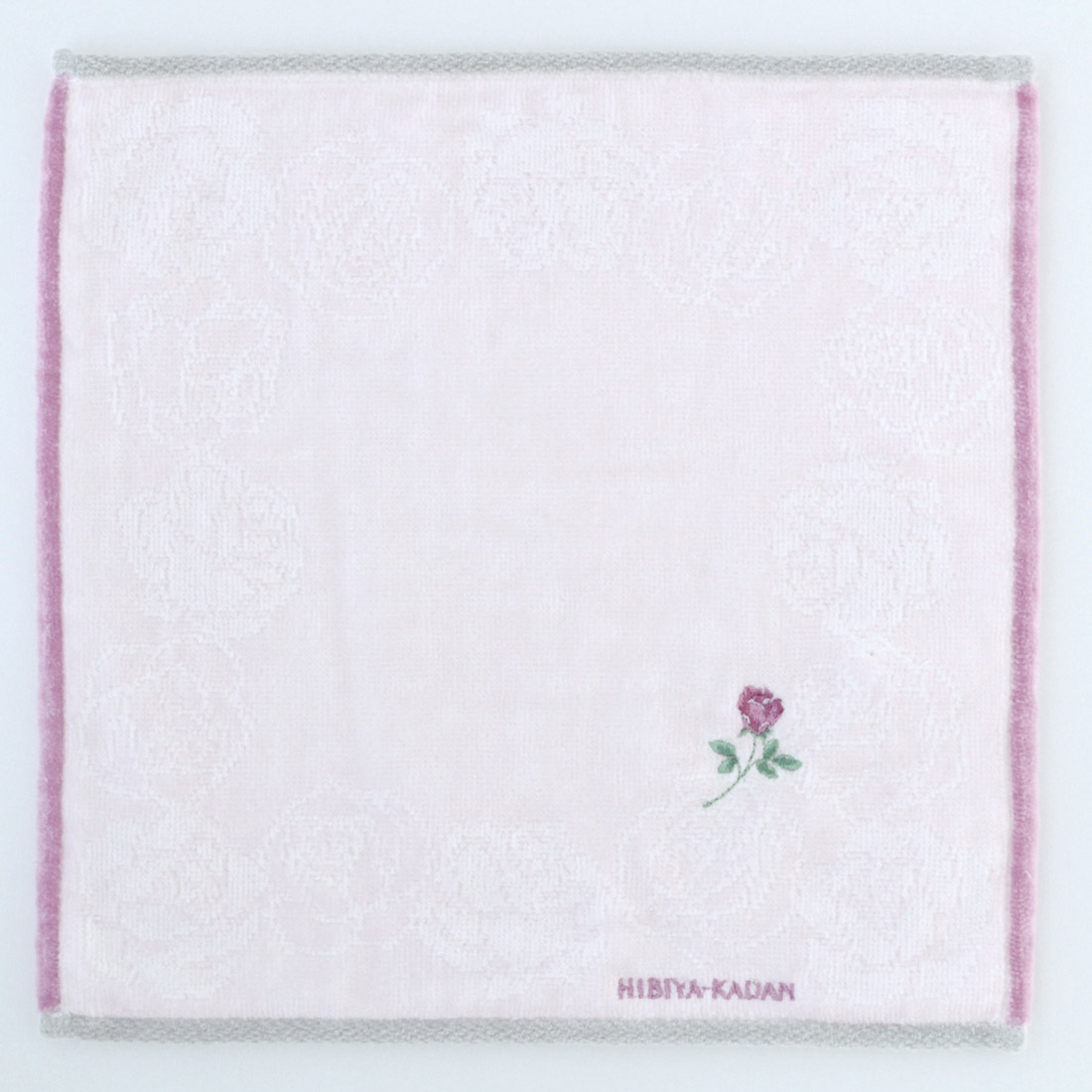 babyDior 花柄 ピンクハンカチ ぬいぐるみ付き babyDior 花柄 ピンクハンカチ ぬいぐるみ付き babyDior 花柄 ピンク