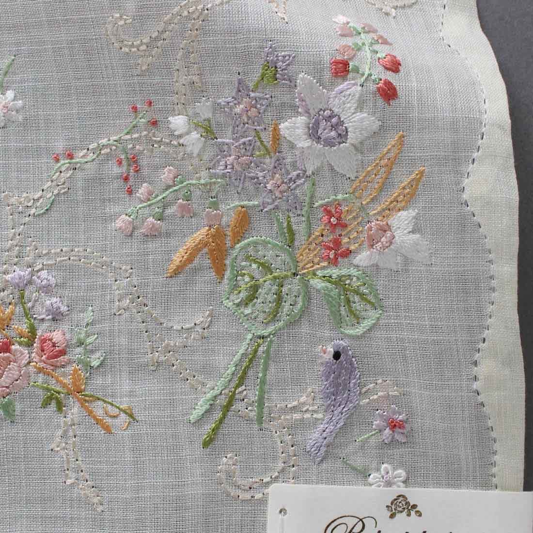 ベトナム手刺繍　オリエンタル+ベトナム手刺繍ハンカチ ベトナム手刺繍オリエンタル+ベトナム手刺繍ハンカチ