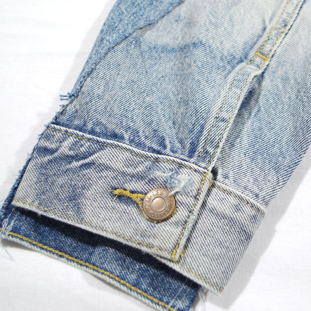 Levi's Premium (リーバイスプレミアム)90S TRUCKER REPAIRED Mega Vibe デニムジャケット