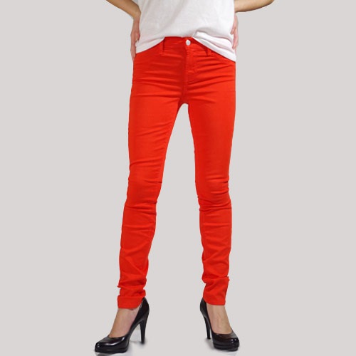 J Brand（ジェイブランド・ジェーブランド）485 MID RISE SUPER SKINNY Torch Red スキニーパンツ