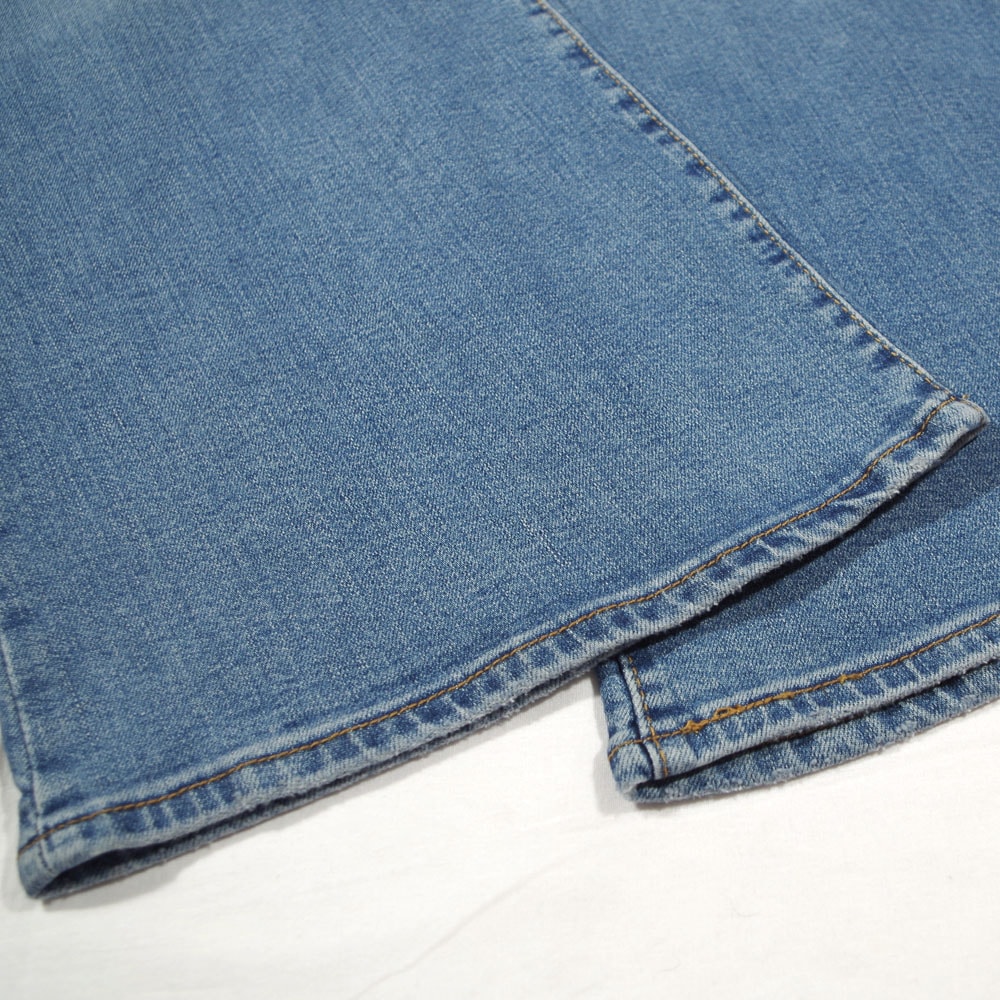 Levi's（リーバイス） RIBCAGE BELLS So Nice フレアデニム