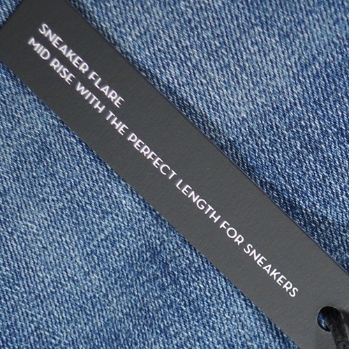 J Brand（ジェイブランド・ジェーブランド）1187 MID RISE SNEAKER FLARE Ashbury フレアーデニム