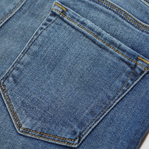 J Brand（ジェイブランド・ジェーブランド）1187 MID RISE SNEAKER FLARE Ashbury フレアーデニム