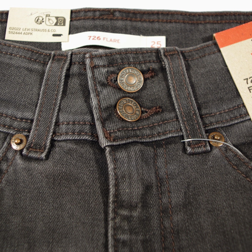Levi's（リーバイス） 726 Retro High Rise Flare Lava Rock フレアデニム