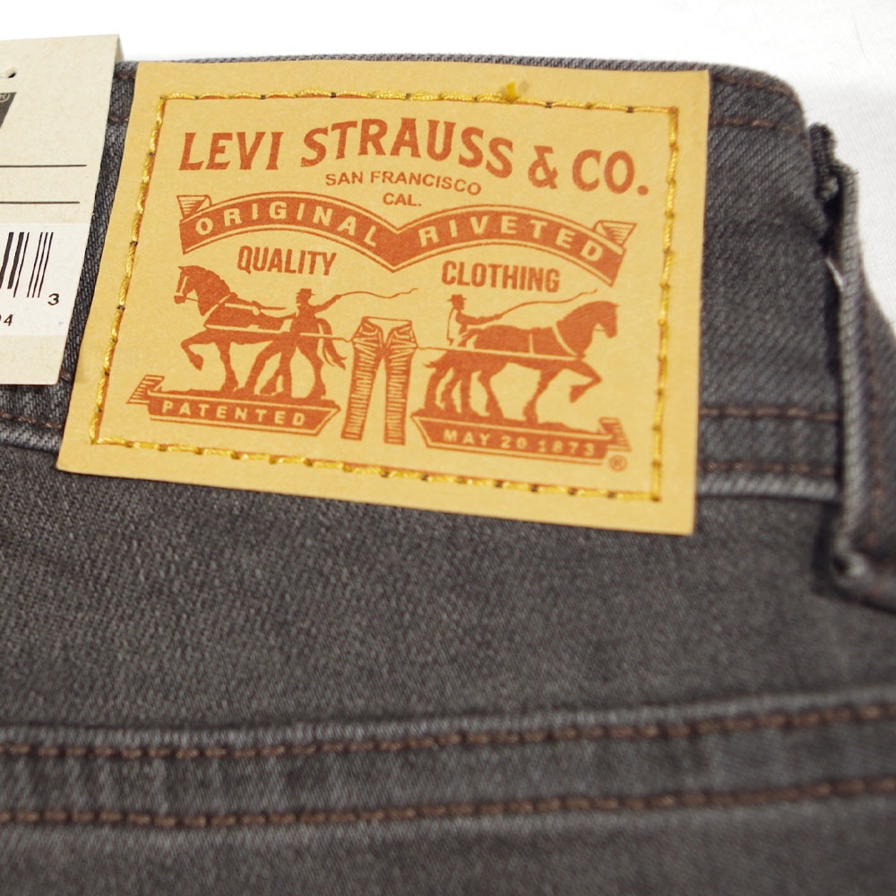 Levi's（リーバイス） 726 Retro High Rise Flare Lava Rock フレアデニム