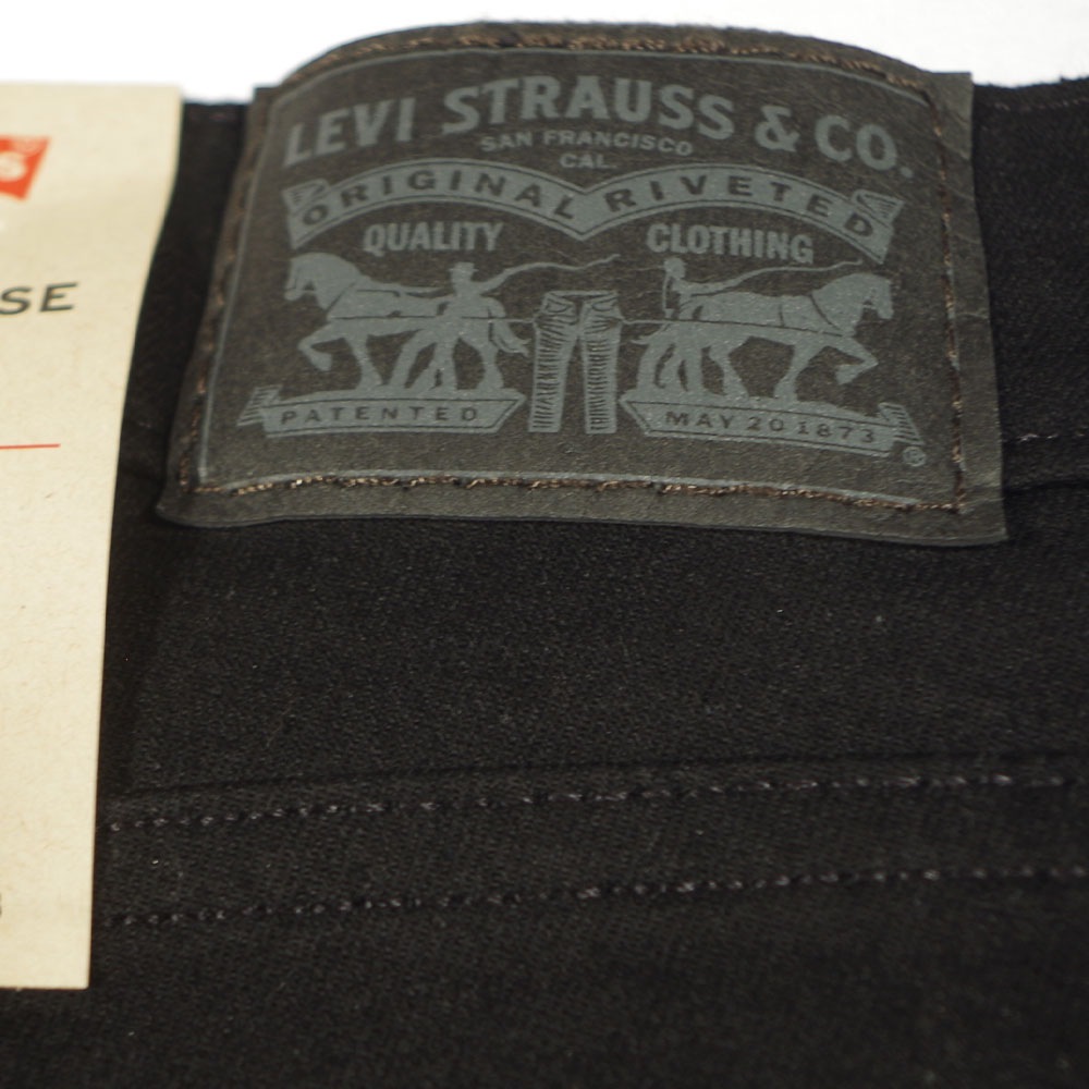 Levi's（リーバイス） 720 HIGH RISE SUPER SKINNY Black Squared ブラックスキニー