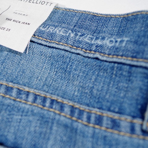 Current Elliott（カレントエリオット） THE KICK JEAN Blue Ocean フレアーデニム