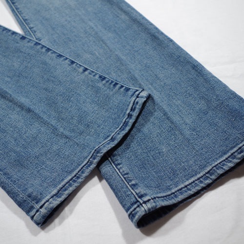 J Brand （ジェイブランド・ジェーブランド） SALLIE MID RISE BOOT CUT Fix Up ブーツカットデニム