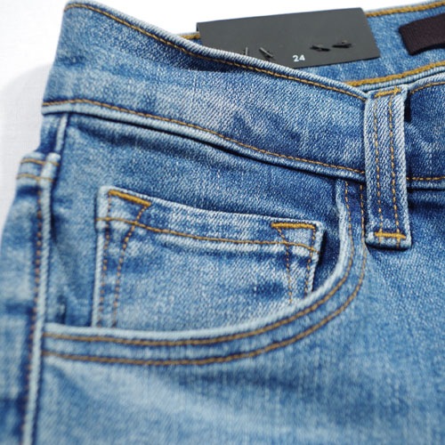 J Brand （ジェイブランド・ジェーブランド） SALLIE MID RISE BOOT CUT Chorus ブーツカットデニム