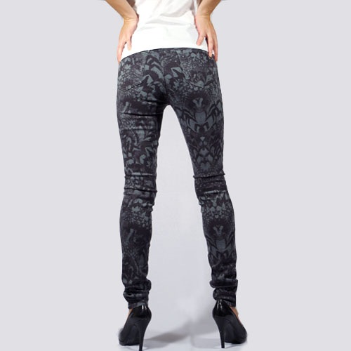 J Brand (ジェイブランド・ジェーブランド) MARIA PHOTO READY HIGH RISE SKINNY Dakota Strix ハイライズスキニー