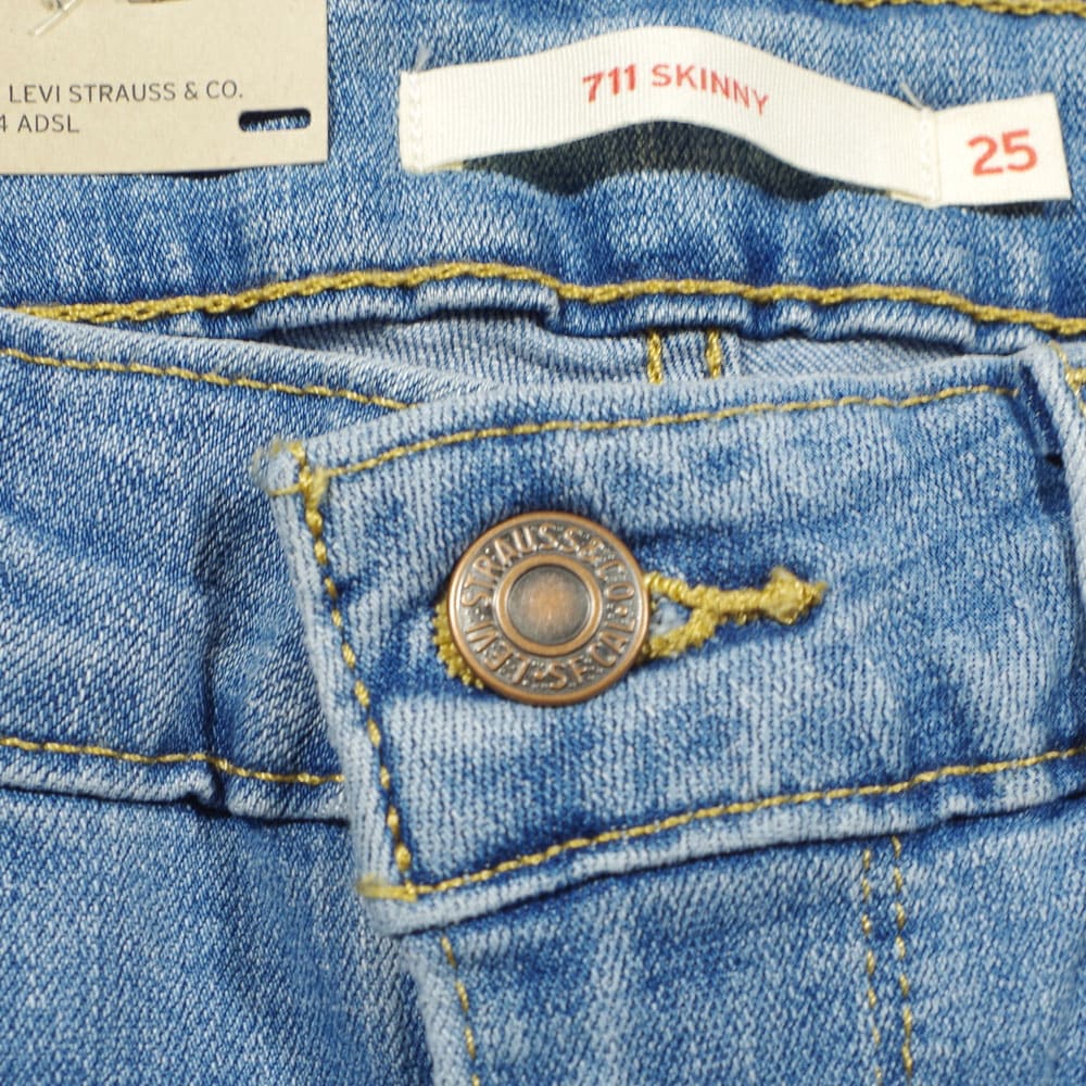 Levi's （リーバイス） 711 SKINNY Medium Indigo Worn In スキニーデニム