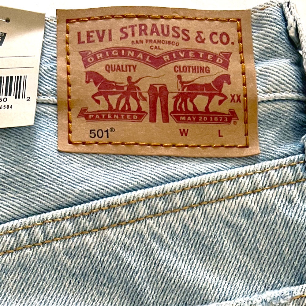 Levi's （リーバイス）501 ORIGINAL CROPPED Edge Of Time クロップドストレート