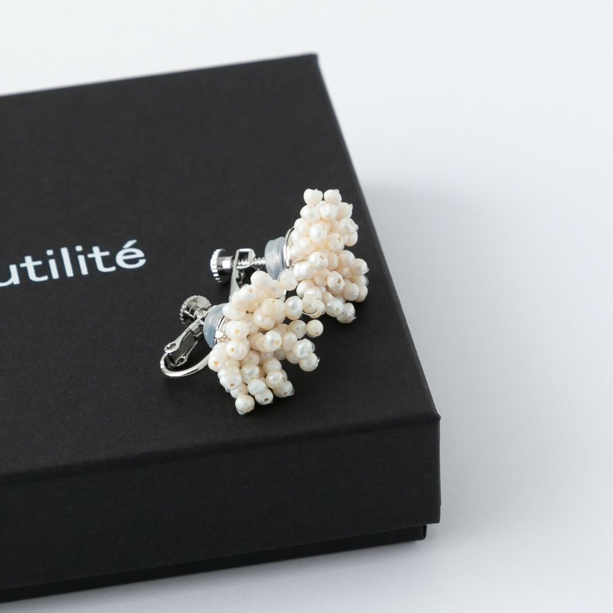 utilite ユティリテ 淡水パール フラワーイヤリング UT307SS94