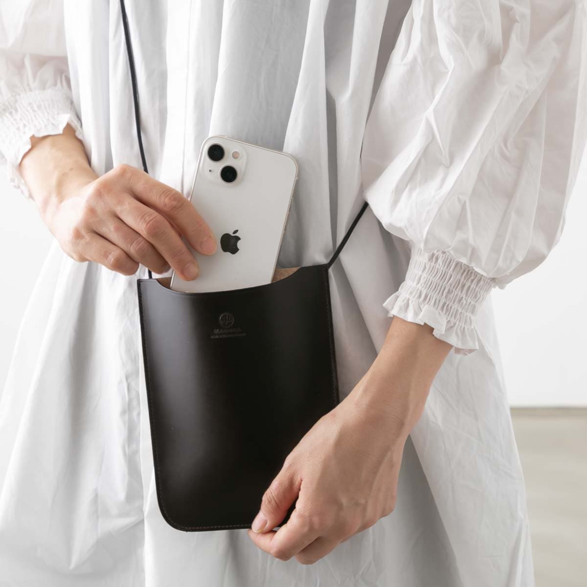 GLENROYAL グレンロイヤル MOBILE PHONE SHOULDER BAG モバイルフォンショルダーバッグ 03-5822