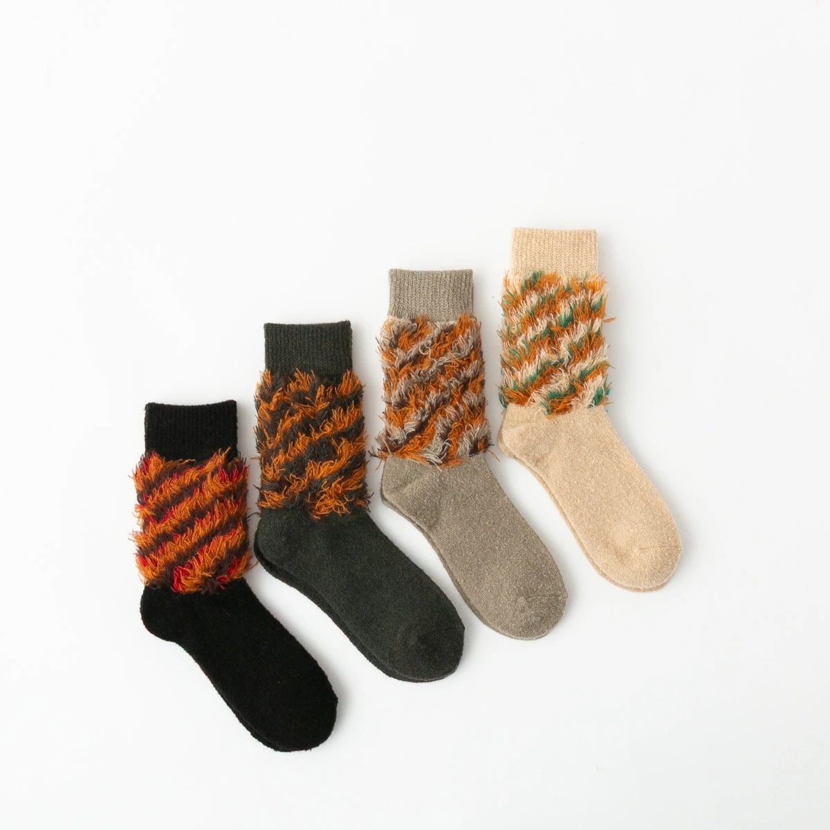 SHOWATABE ショウワタベ<br />Multi Color Shaggy Socks マルチカラー シャギーソックス SW-274色