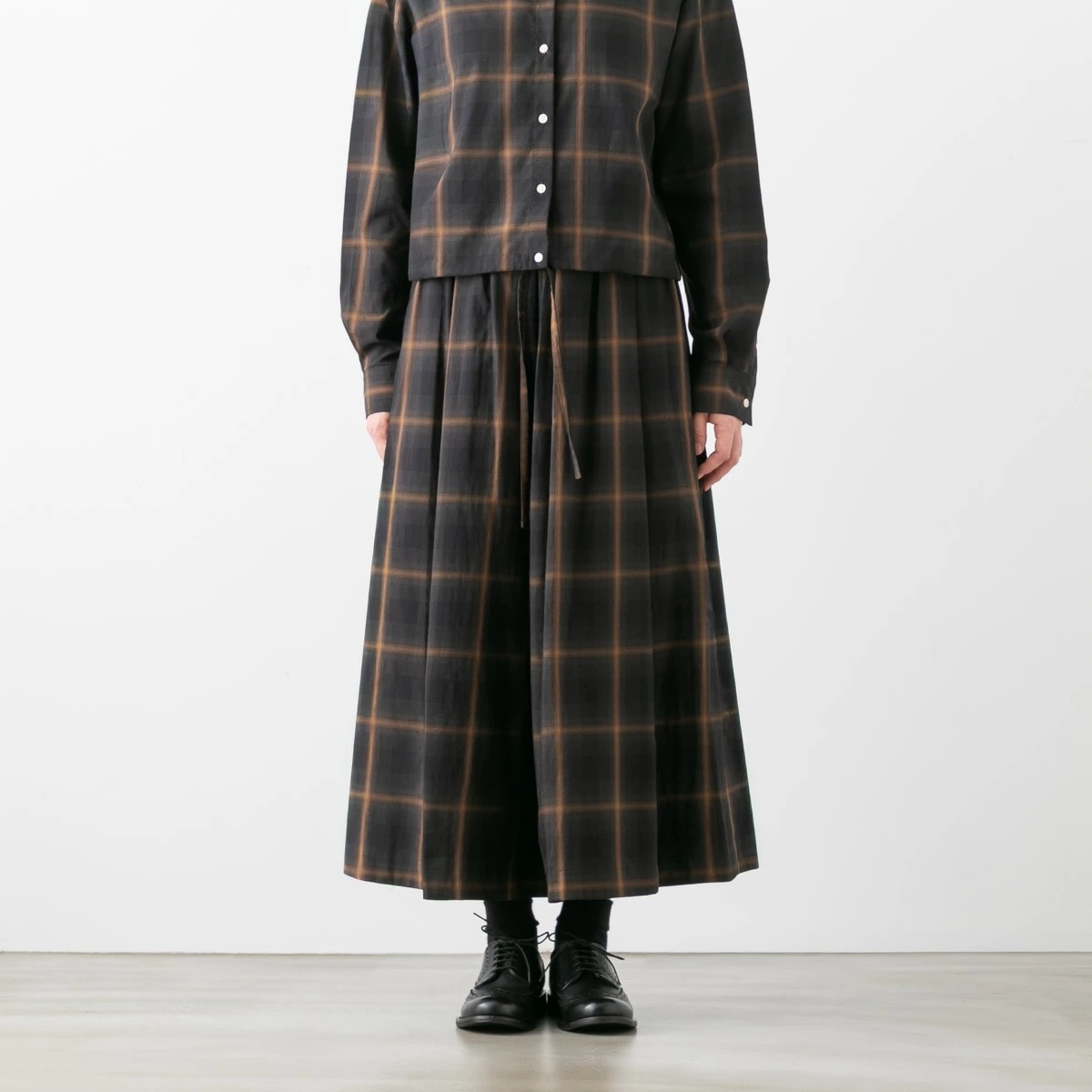 nicholson ＆ nicholson ニコルソン アンド ニコルソン ロングスカート DOLLY-W
