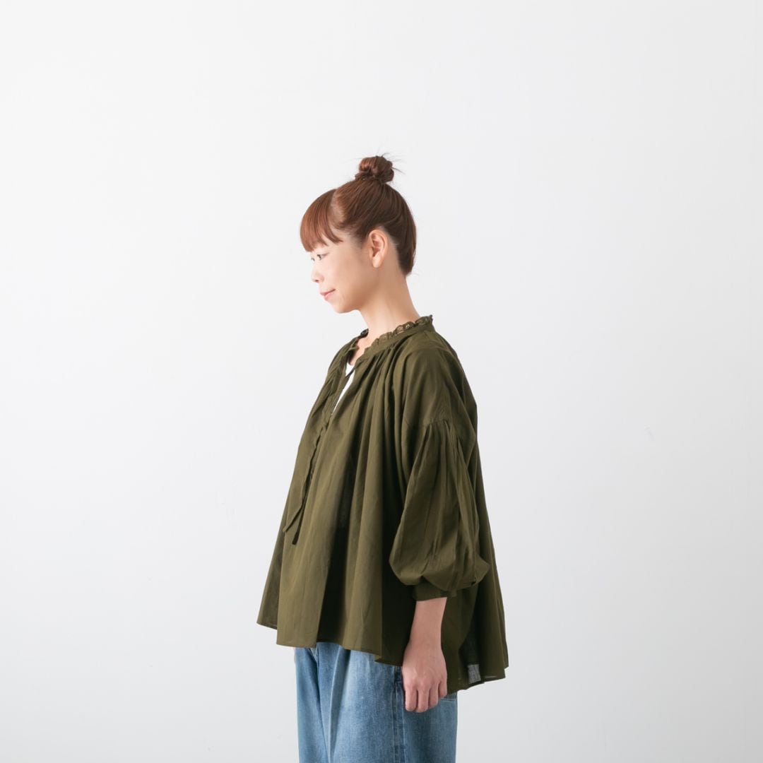 SOIL ソイル 60s CAMBRIC PLAIN WITH LACE STRING COLLAR GATHERED SHIRT 3色 NSL25622