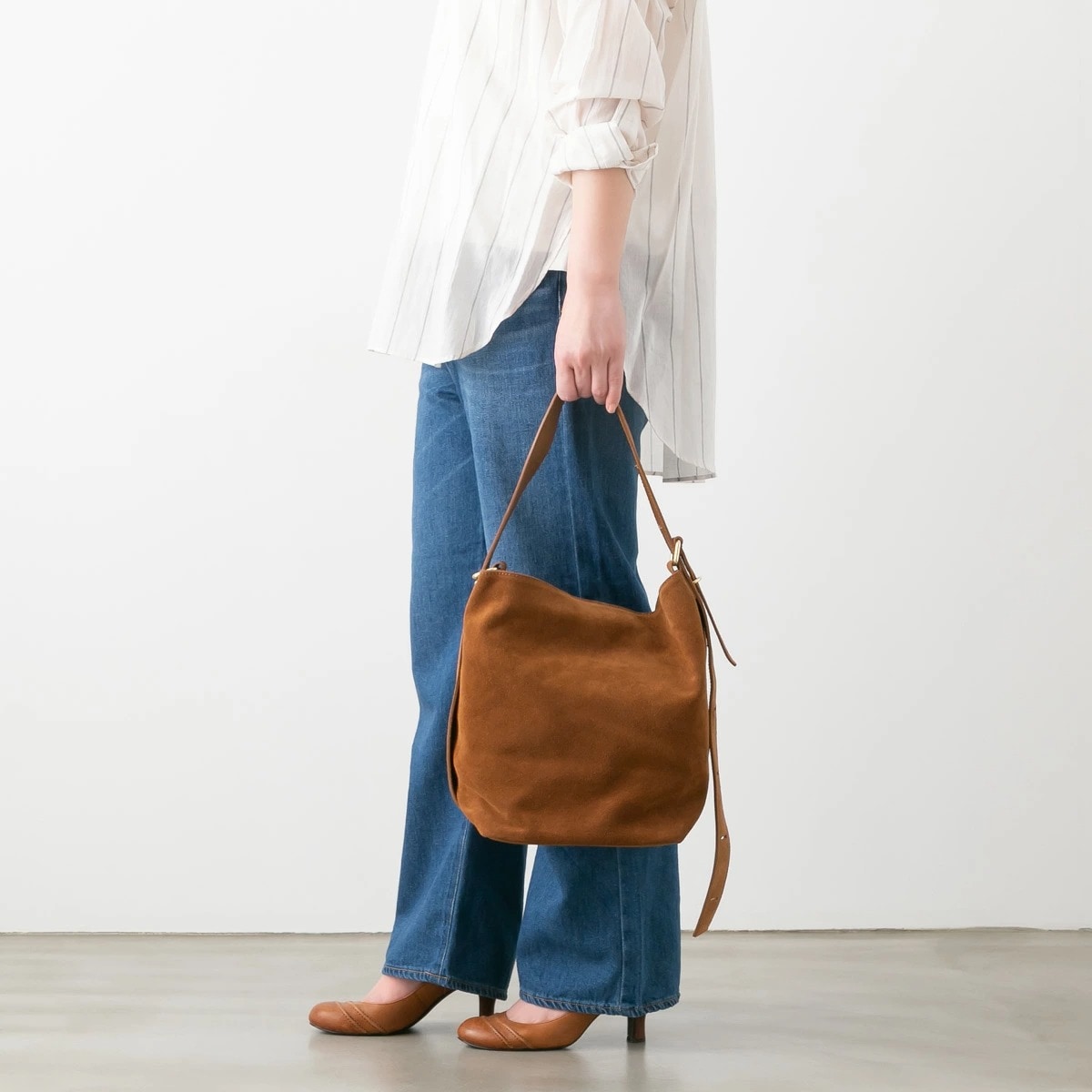 AULENTTI オーレンティ スエードレザー バケットバッグ L823-SCDO