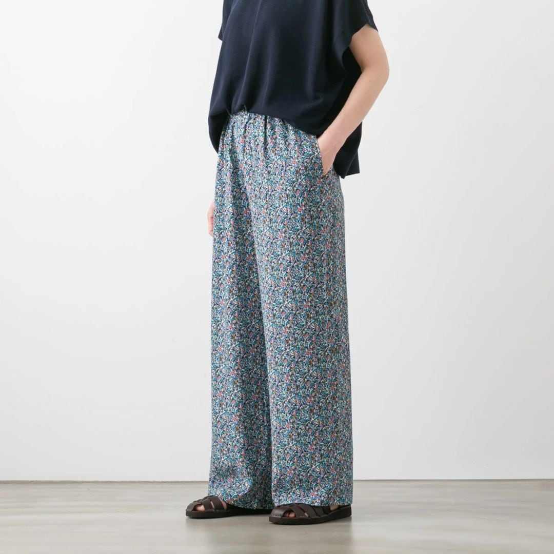 TRAVAIL MANUEL トラバイユ マニュアル ビスコース プリント ワイド フレア パンツ 2色 5115-62