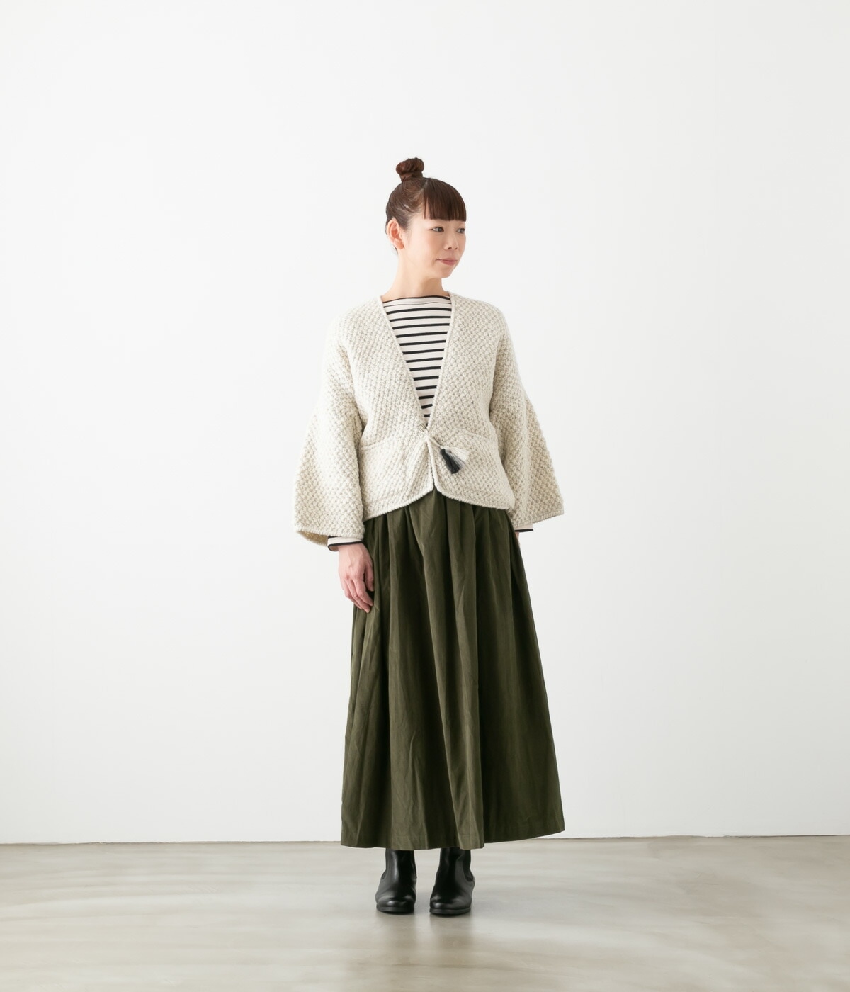 eternite de Soi-e エテルニテ ドゥ ソワ ネパール 鹿子 手編み ニット