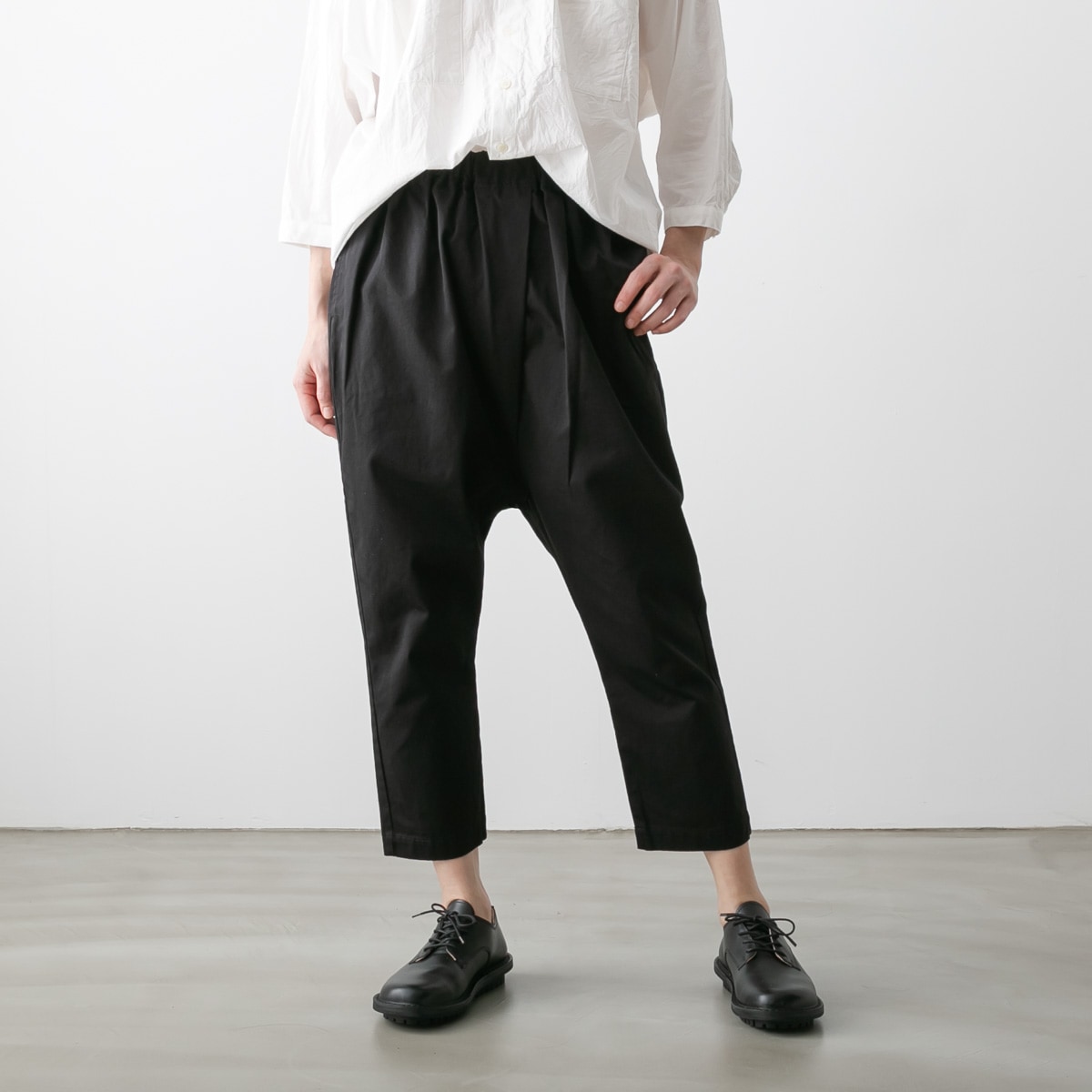 TRAVAIL MANUEL トラバイユ マニュアル コンパクト チノ サドルパンツ