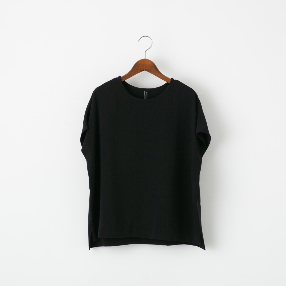 TRAVAIL MANUEL トラバイユ マニュアル ポリエステルベネ フレンチブラウス 2色 TM3003