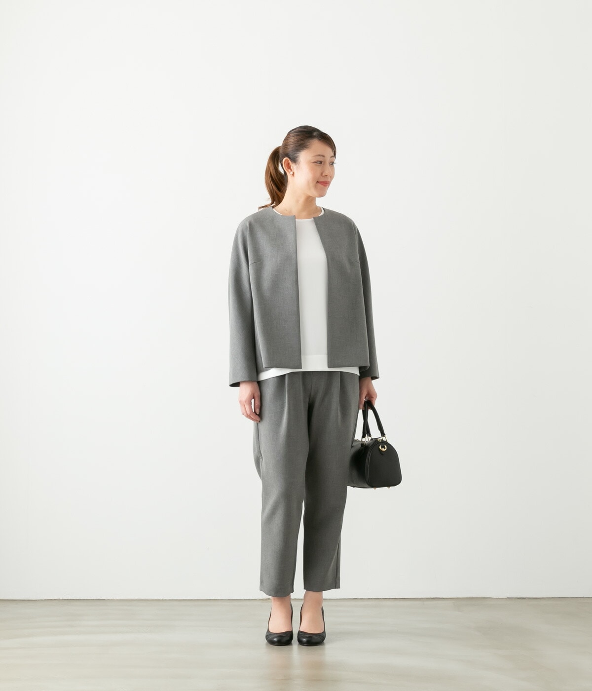 TRAVAIL MANUEL トラバイユ マニュアル ポリエステルベネ フレンチブラウス 2色 TM3003