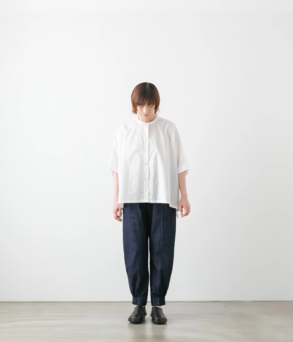 PARIS DE AOUNE パリ ドゥ アオウネ サンカクチャコ コラボ デニム イージーパンツ PA250PT018