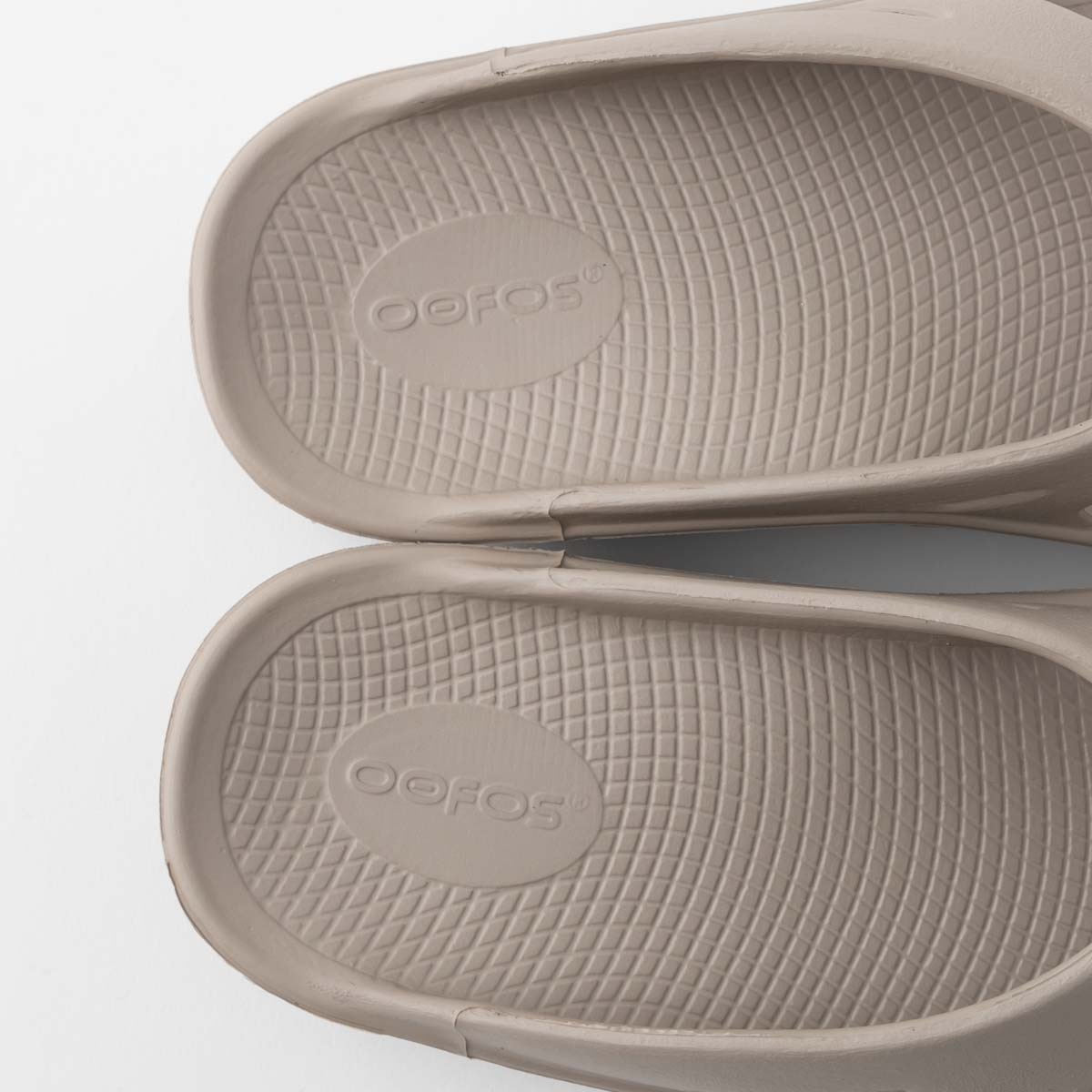 【正規品】OOFOS ウーフォス OOFOS OOriginal ウーオリジナル リカバリーサンダル 5色
