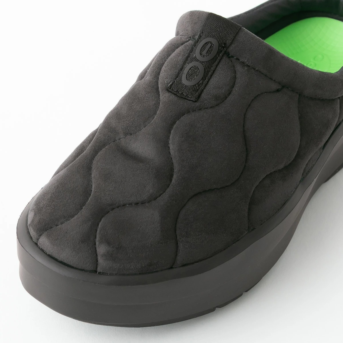 OOFOS ウーフォス Women's OOcoozie Platform Posh リカバリー バックレスミュール