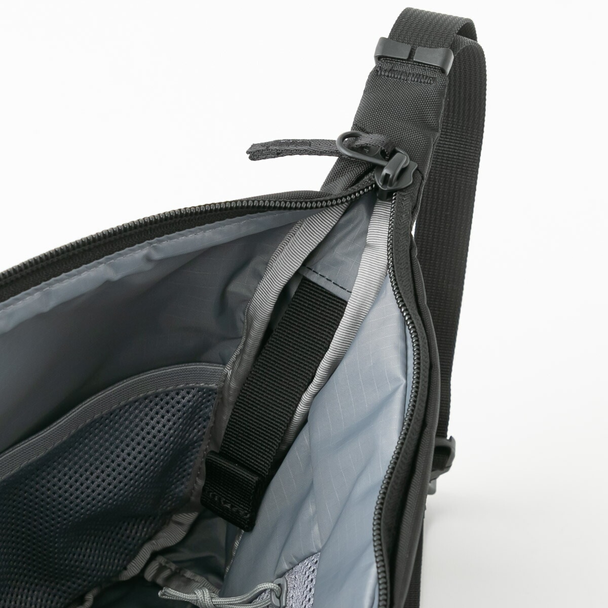 THE NORTH FACE ザ・ノースフェイス ショルダーバッグ カペラ5 Capella 5 3色 NM72353