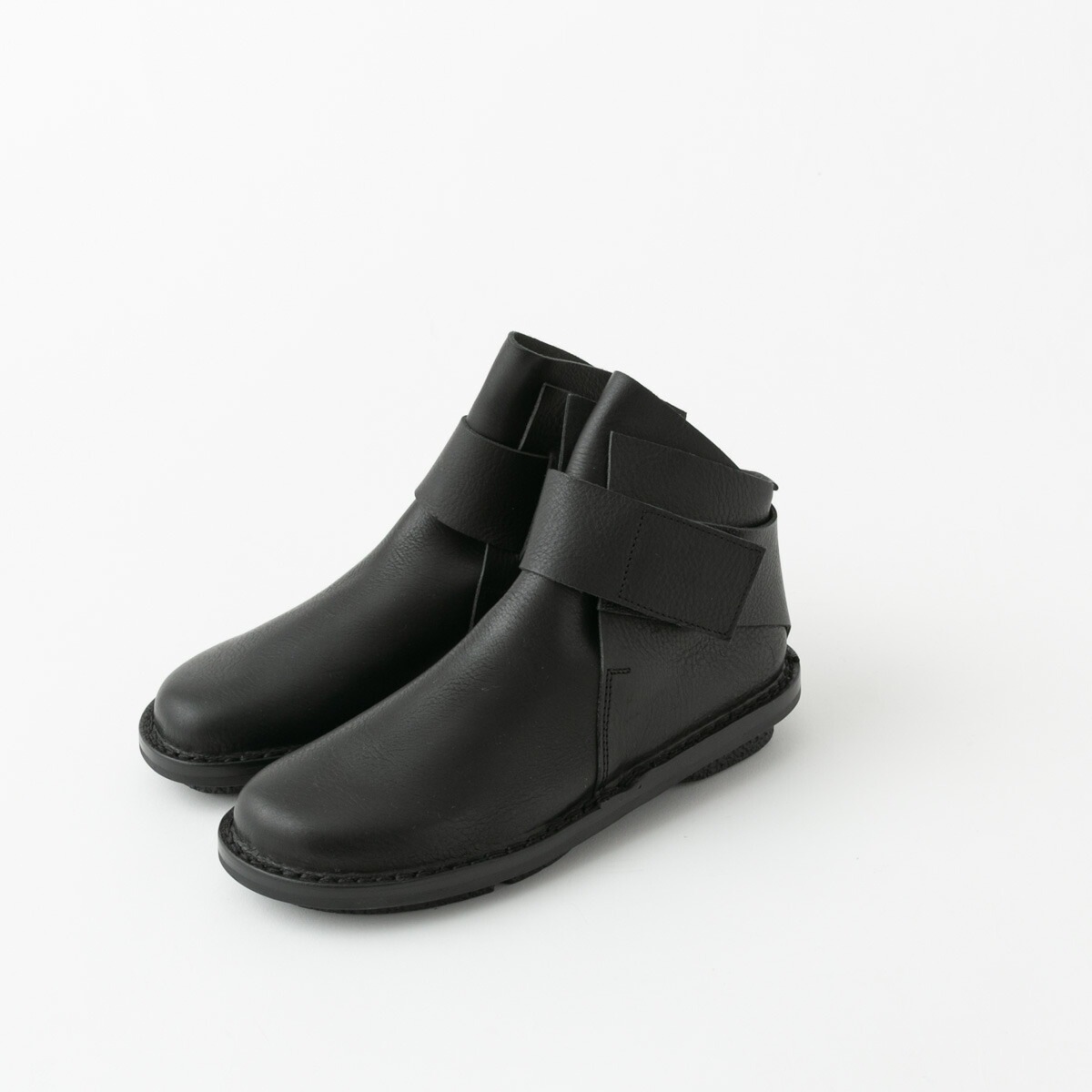 trippen トリッペン レザーショートブーツ BASE WAW242 black