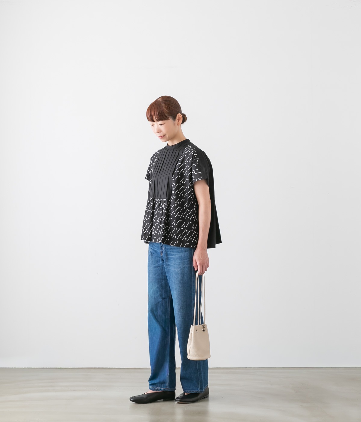 STAMP and DIARY スタンプ アンド ダイアリー <br />コットン 刺繍 フロントタック ブラウス 3色 SDC410SS48