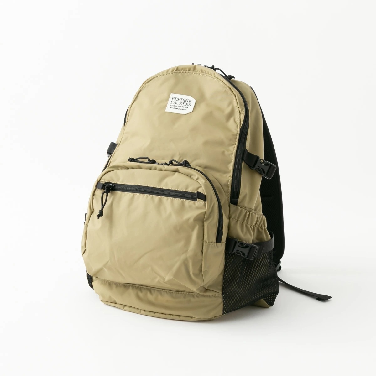 FREDRIK PACKERS フレドリックパッカーズ 210D DAY PACK TIPI マザーズ