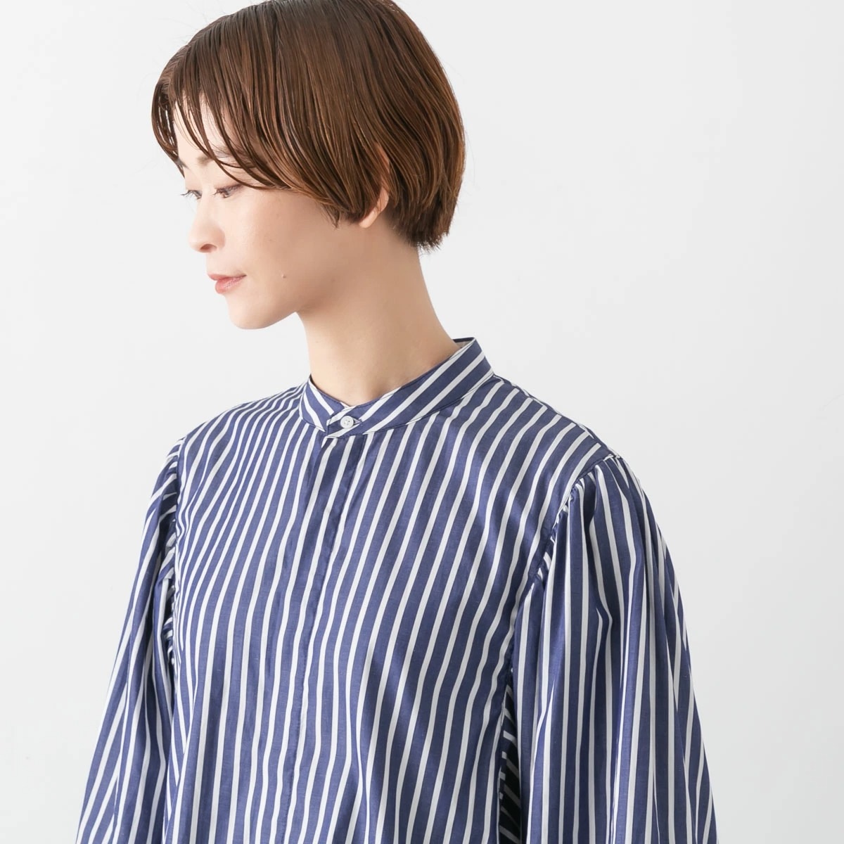 MANON マノン GATHER SLEEVE BAND COLLAR SHIRT ギャザー スリーブ バンドカラー シャツ 4色 MNN-SH-302
