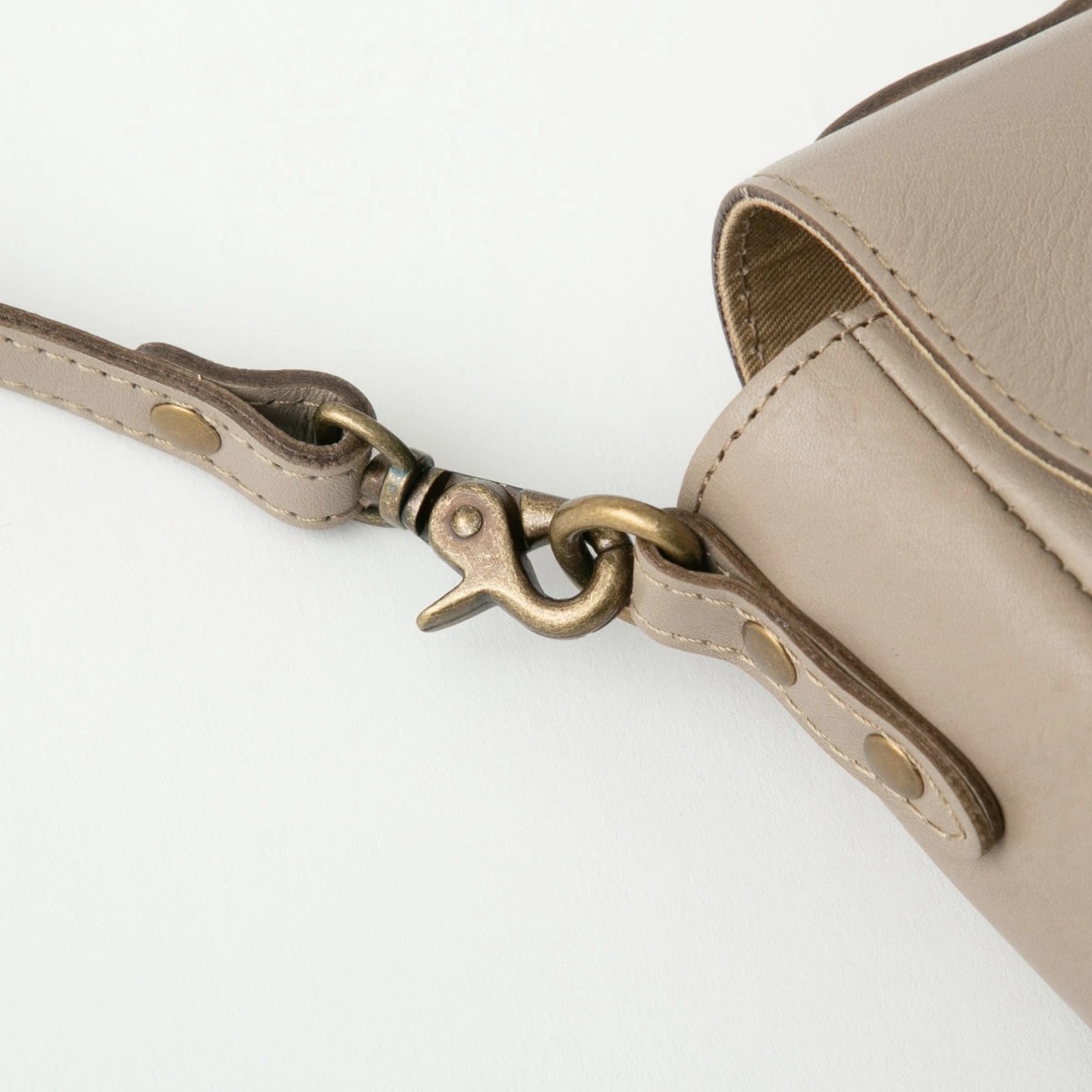 CLEDRAN クレドラン SAINTE FLAP SHOULDER サンテ フラップショルダーバッグ 3色 CL3873