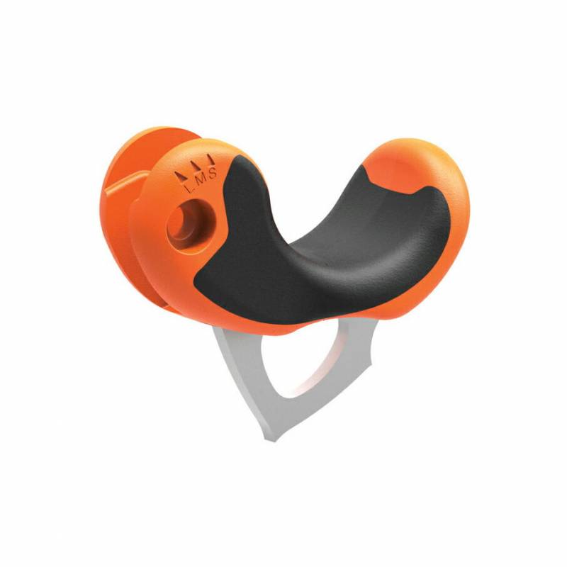 ペツル Petzl ノミック アイスクライミング 悩ましい アイスアックス 