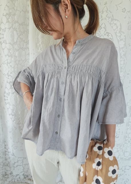 ＜select＞ pigment color blouse