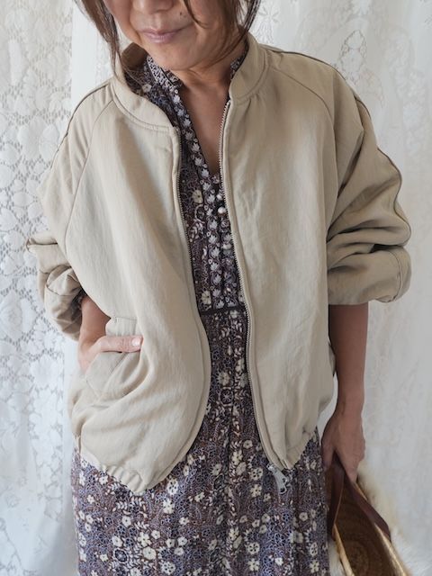 ＜select＞balloon sleeve blouson