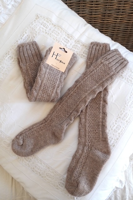 ＜select＞cable knit super long socks