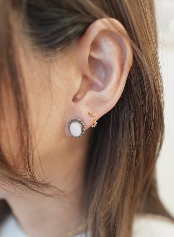 ＜Indian Jewelry＞pink conch shell silver pierce