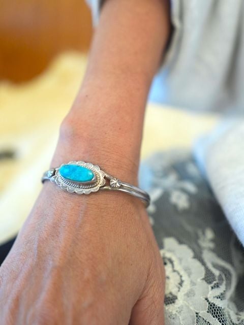 ＜Indian Jewelry＞turquoise flower silver frame bangle