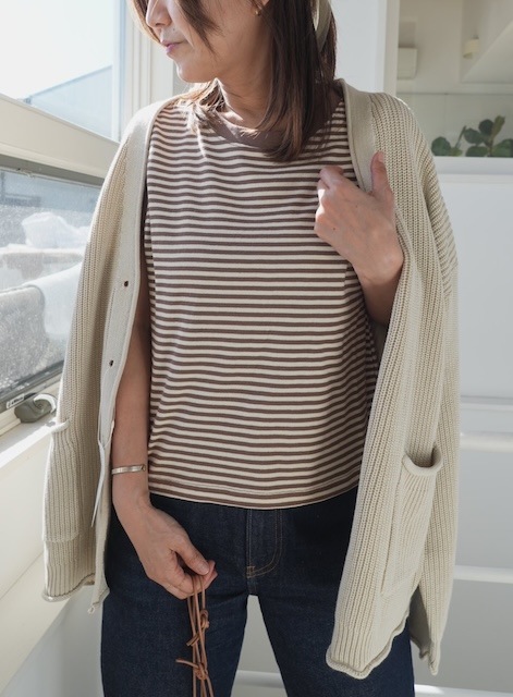 ＜select＞border no sleeve tops