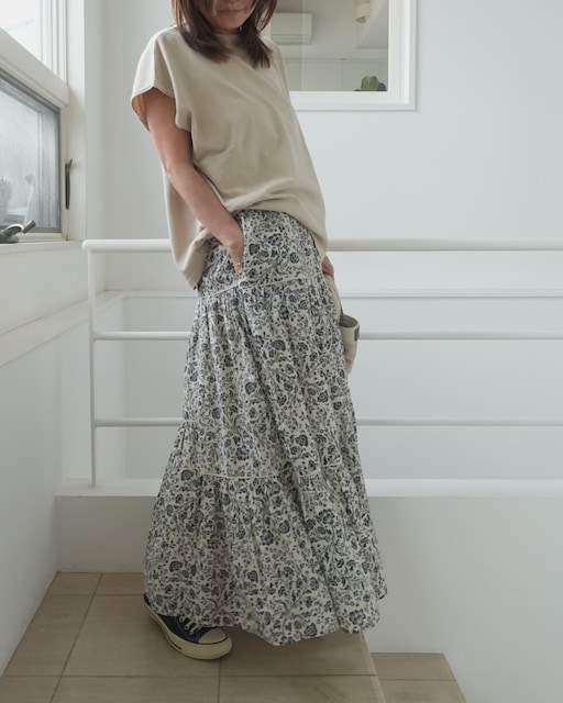 ＜select＞flowerprint skirt