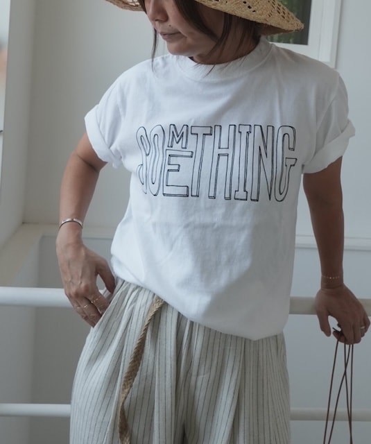 ＜select＞something tee