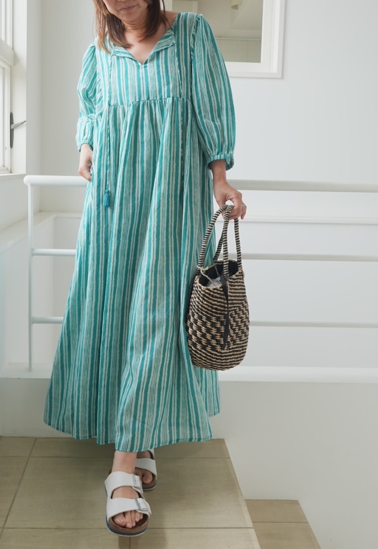 ＜select＞hand stripe dress