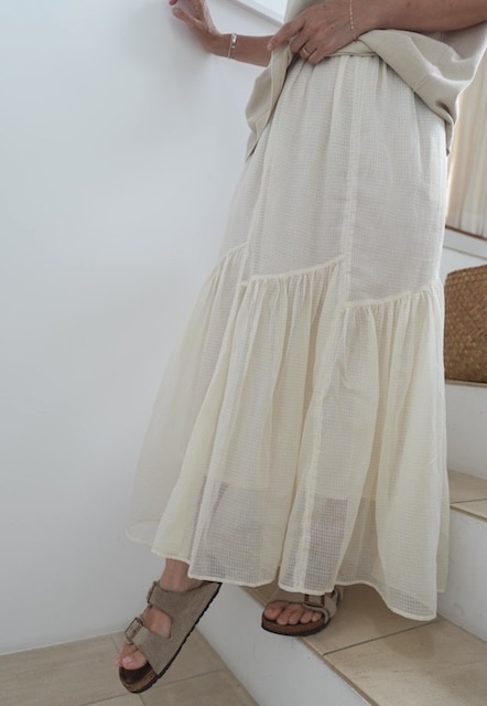 ＜select＞sheer tiered check skirt