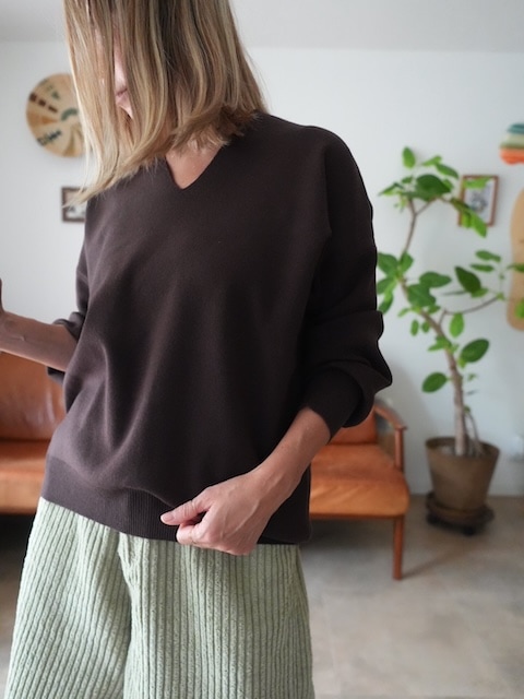 ＜select＞yawamochi v-neck cocoon knit