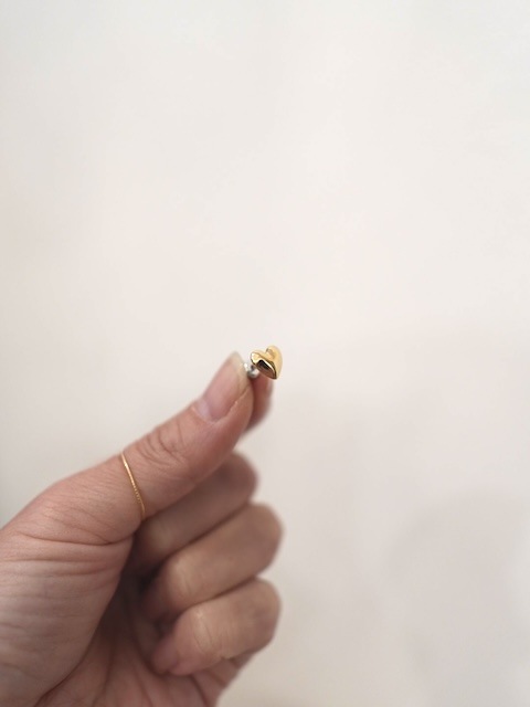 ＜PILGRIM＞gold plate coating mini heart pierce